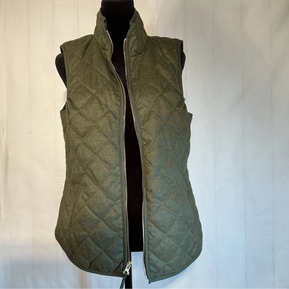 Old Navy Olive Quilted Women's Vest
